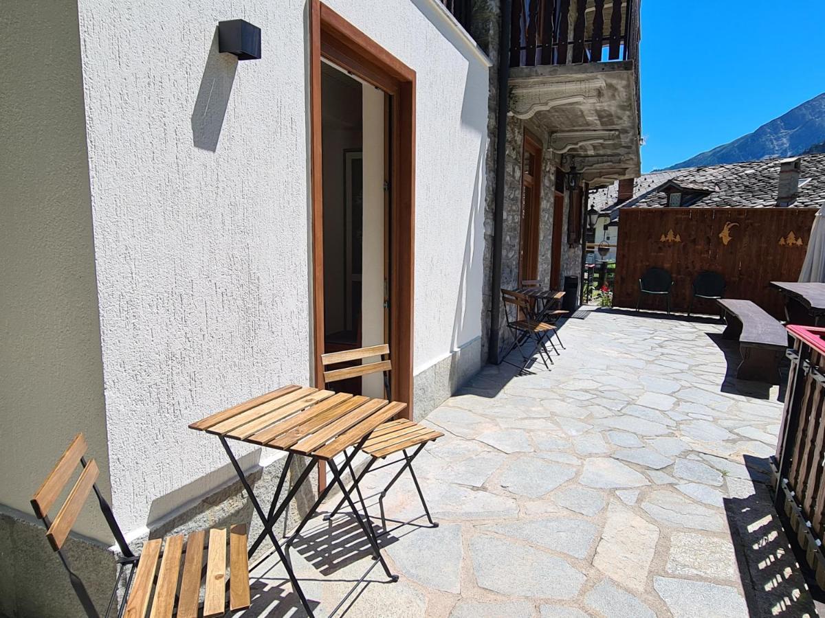 Hotel Dente Del Gigante Courmayeur Eksteriør billede