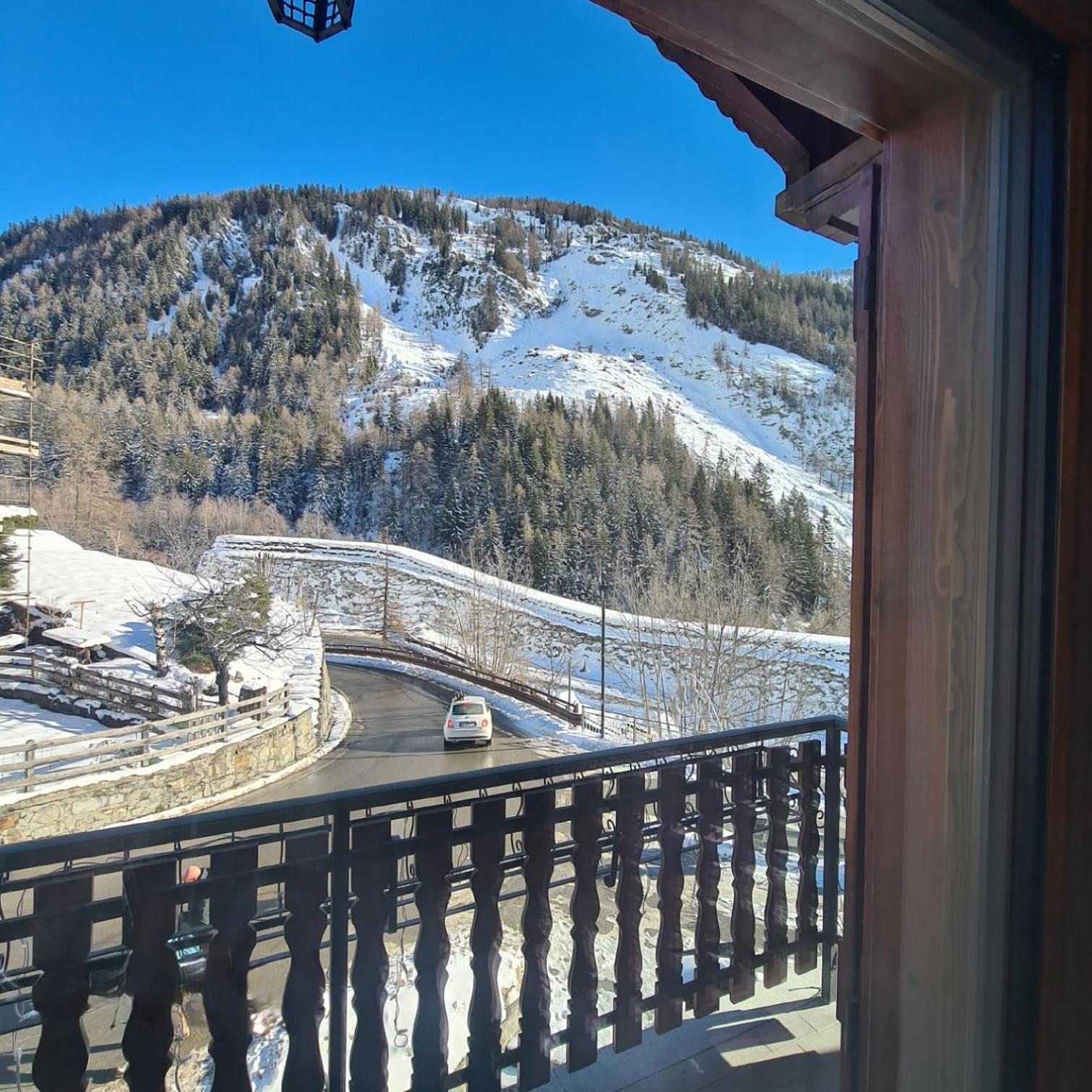 Hotel Dente Del Gigante Courmayeur Eksteriør billede