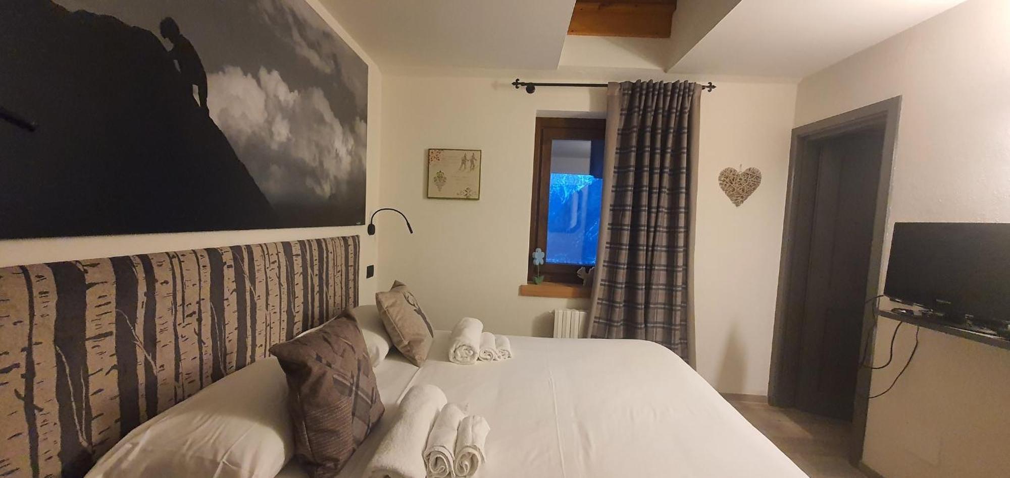 Hotel Dente Del Gigante Courmayeur Eksteriør billede