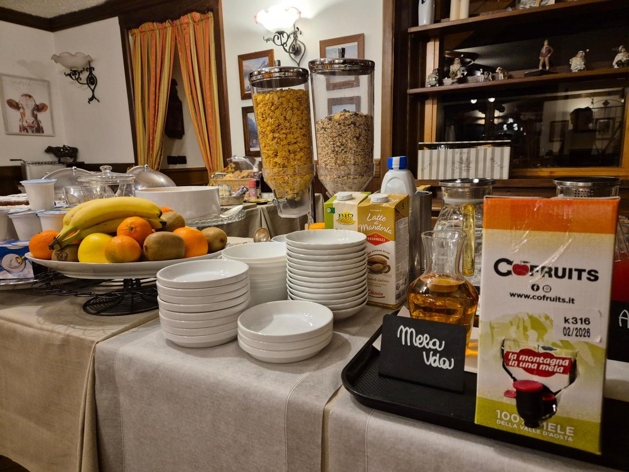 Hotel Dente Del Gigante Courmayeur Eksteriør billede