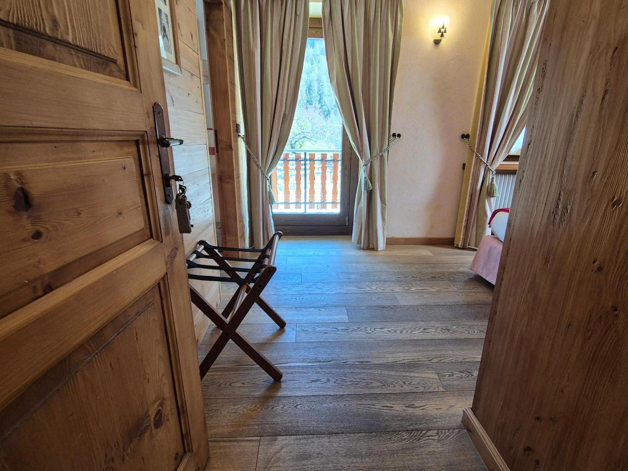 Hotel Dente Del Gigante Courmayeur Eksteriør billede